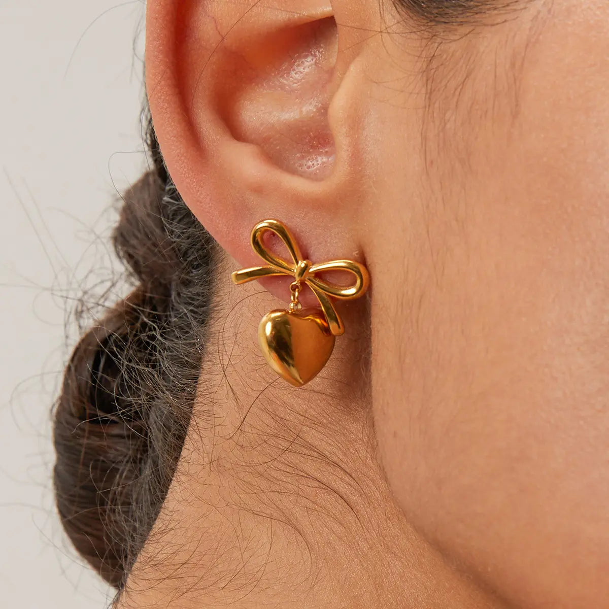 18K God Plated Heart-Bow Drop Earring