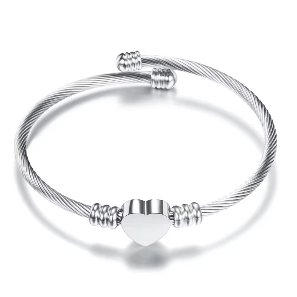 18K Gold Plated Wire Braided Heart Charm Bangle (Adjustable)
