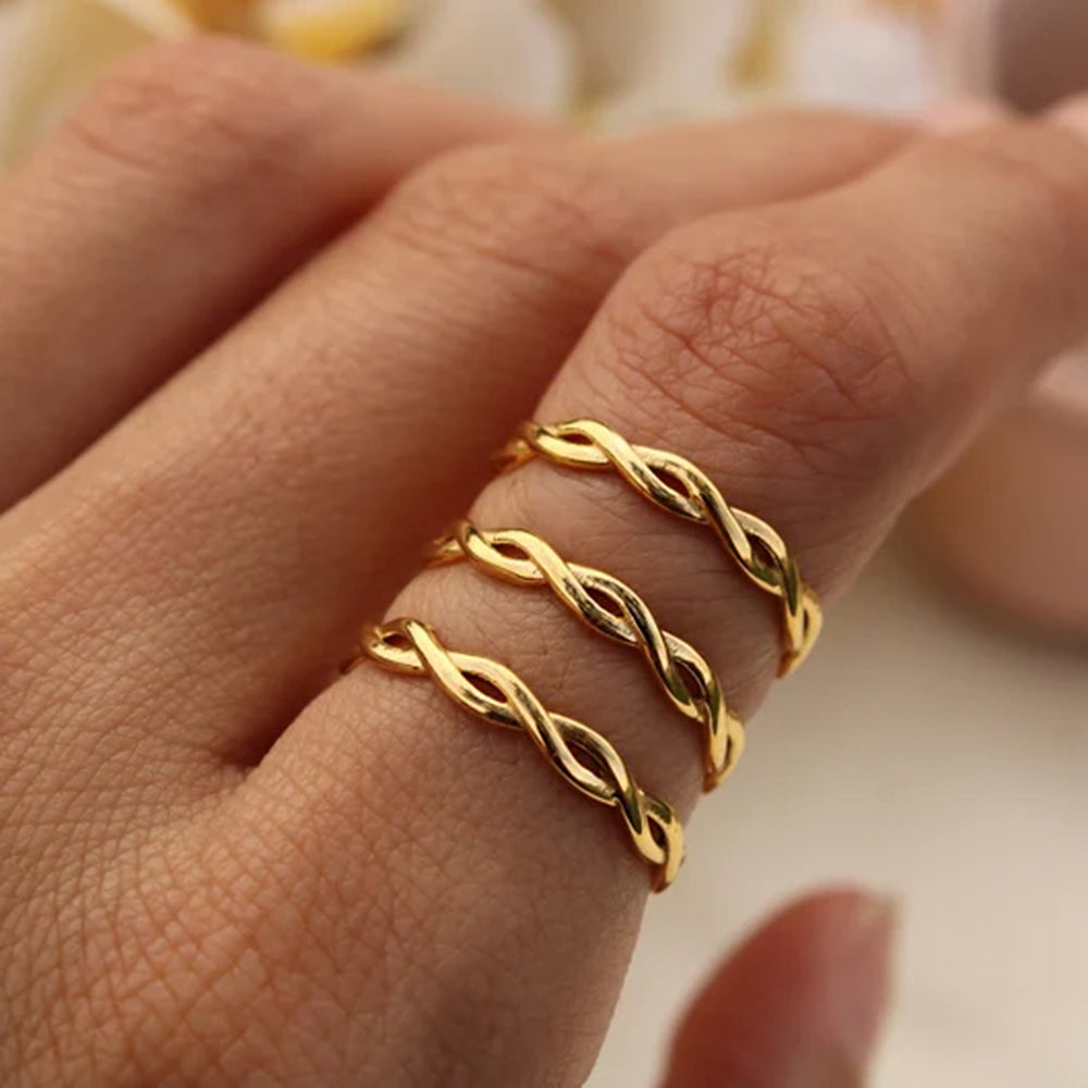 18K Gold Plated Dainty Twisted Ring