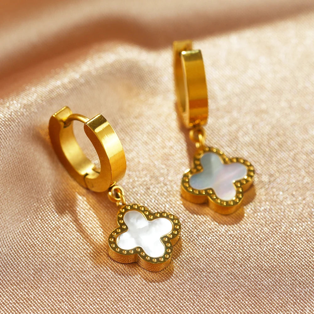 18k Gold Plated Clover Shell Charm Earring