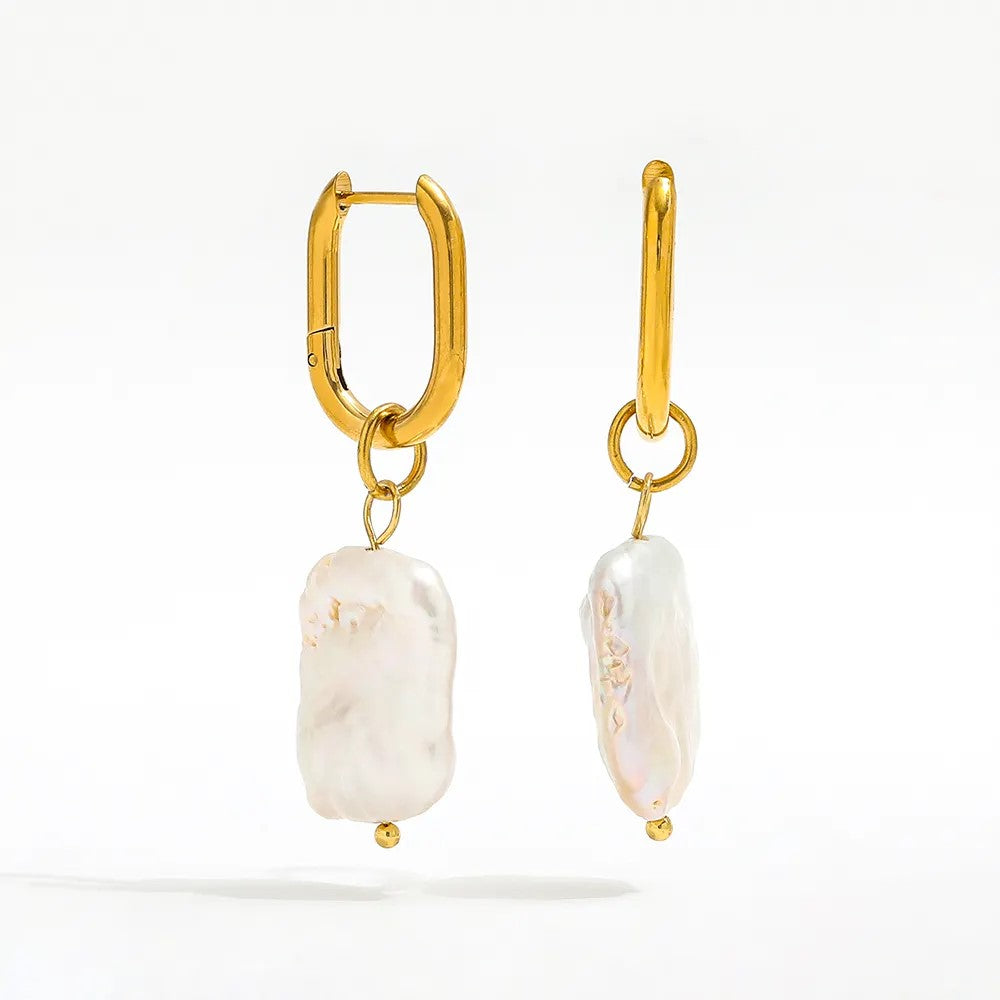 18K Gold Plated U Pearl Huggie Earring