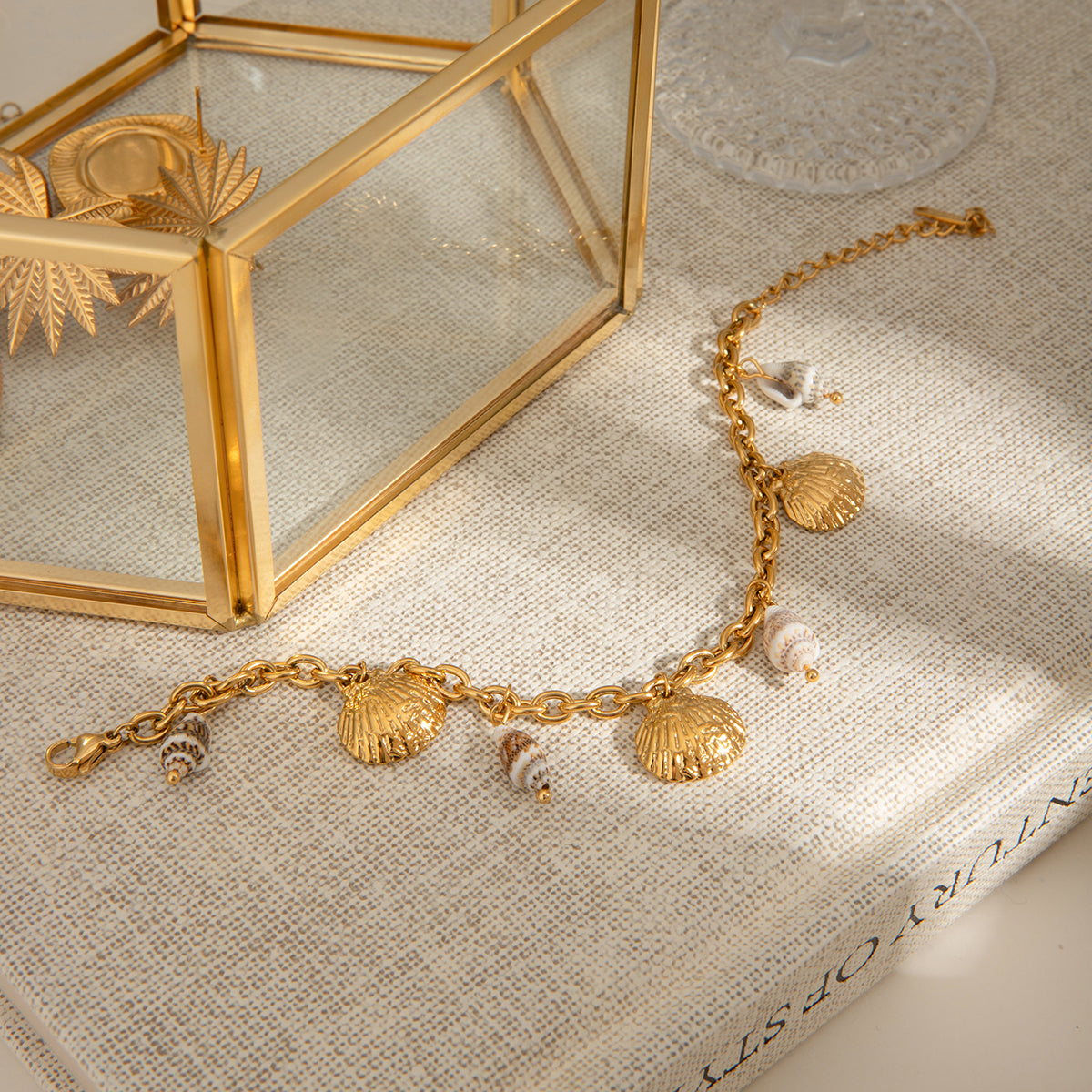 18K Gold Plated Conch Shell Pendant Bracelet