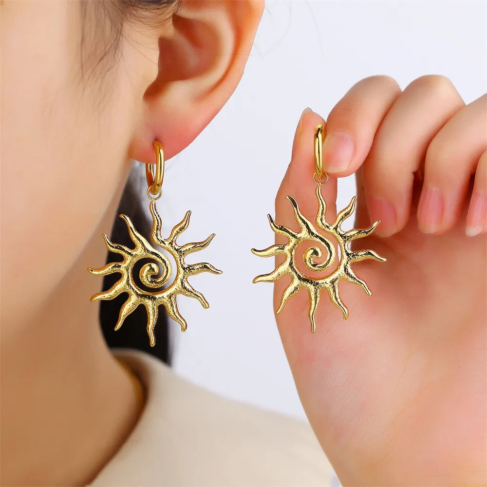 18K Hold Plated Spiral Sun Pendant Earring