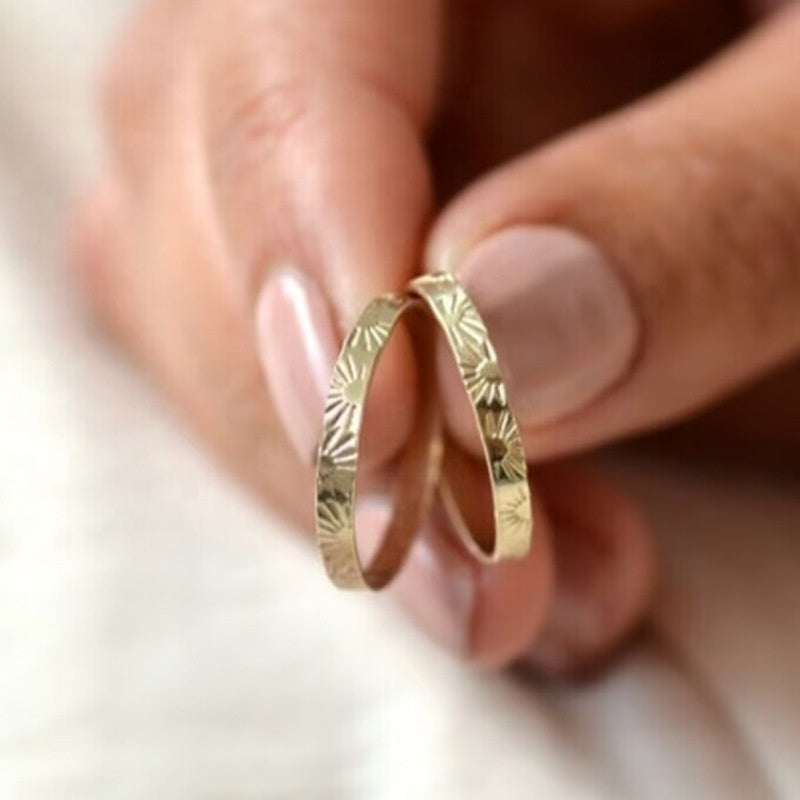18K Gold Plated Sun Engraved Pattern Band