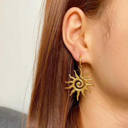 18K Hold Plated Spiral Sun Pendant Earring