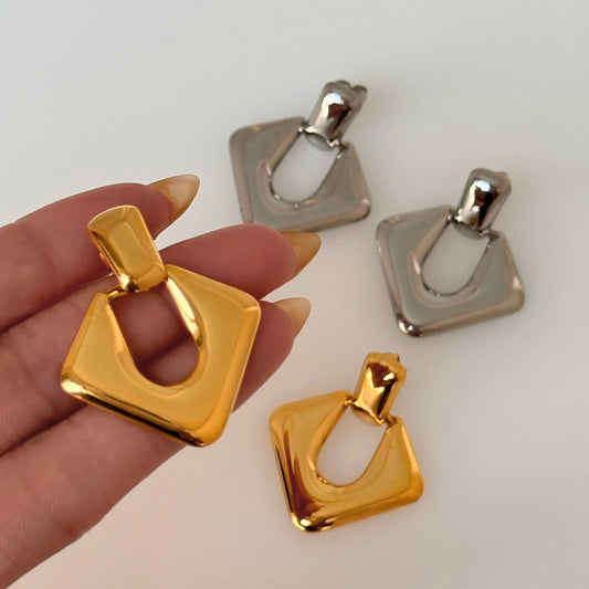 18K Retro Dangle Earrings