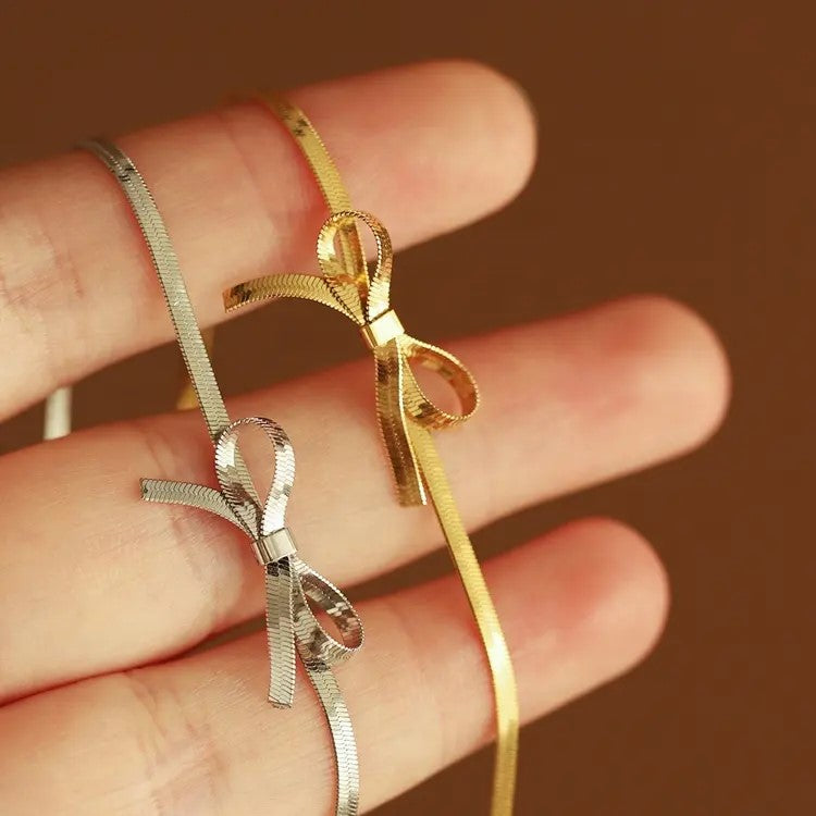 18K Gold Plated Flat Chain Bow Necklace