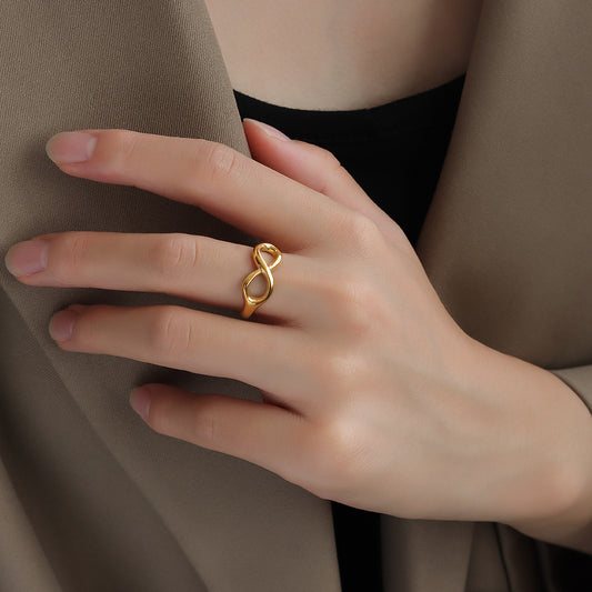 18K Gold Geometric Infinity Ring