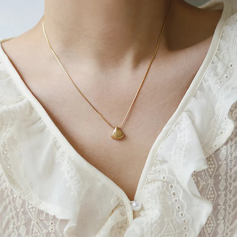 18K Gold Plated Scalloped Shell Necklace