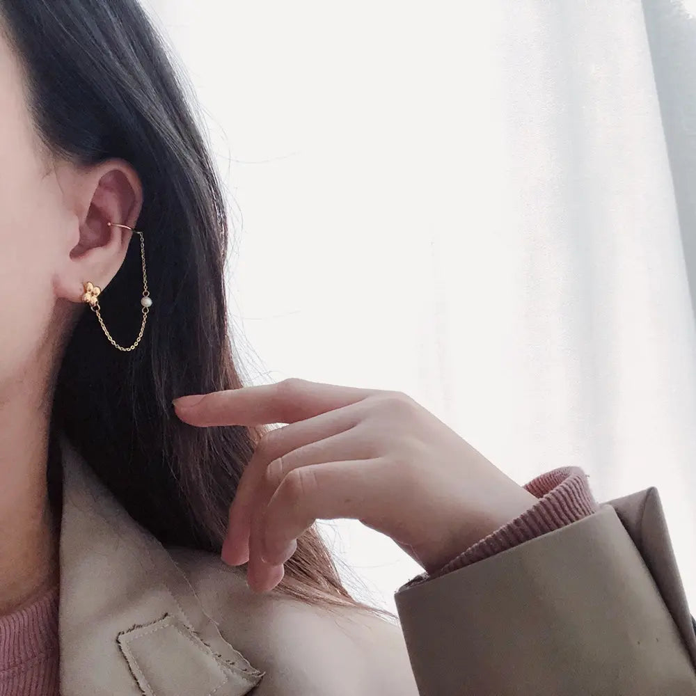 18K Gold Plated Clover Flower Tassel Earring (single)