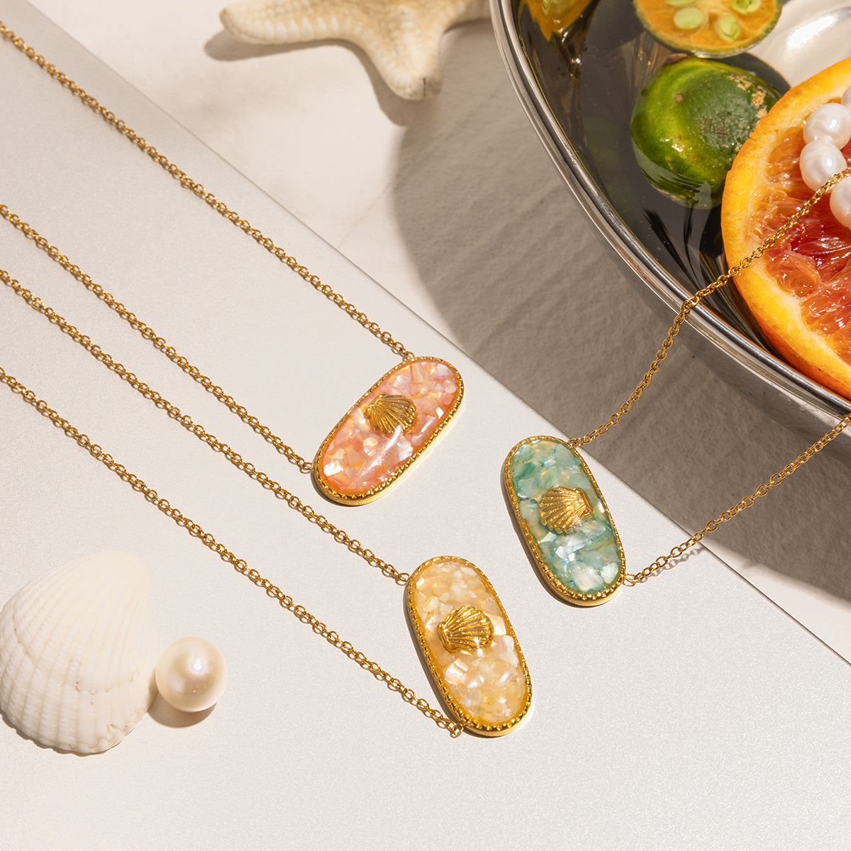 18K Gold Plated Colour Crushed Shell Oval Pendant Necklace