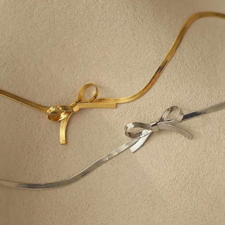 18K Gold Plated Flat Chain Bow Necklace