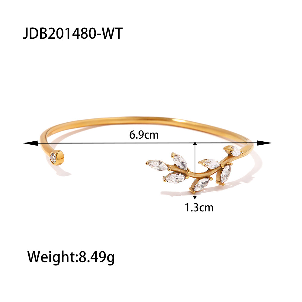 18k Gold White Cubic Zirconia Bangle