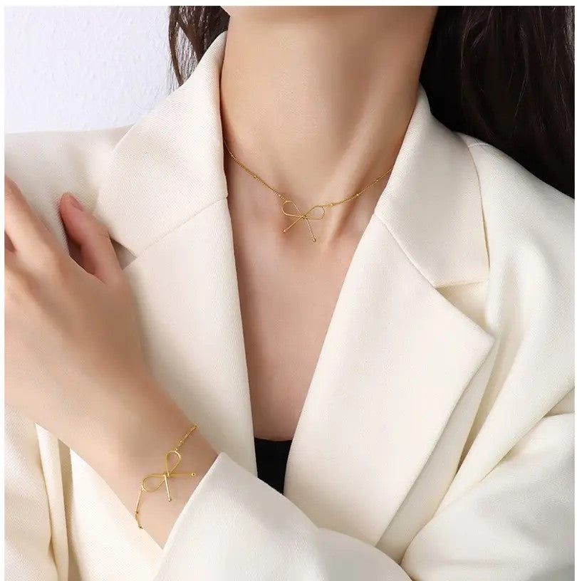 18K Gold Plated Clip Bow Bracelet