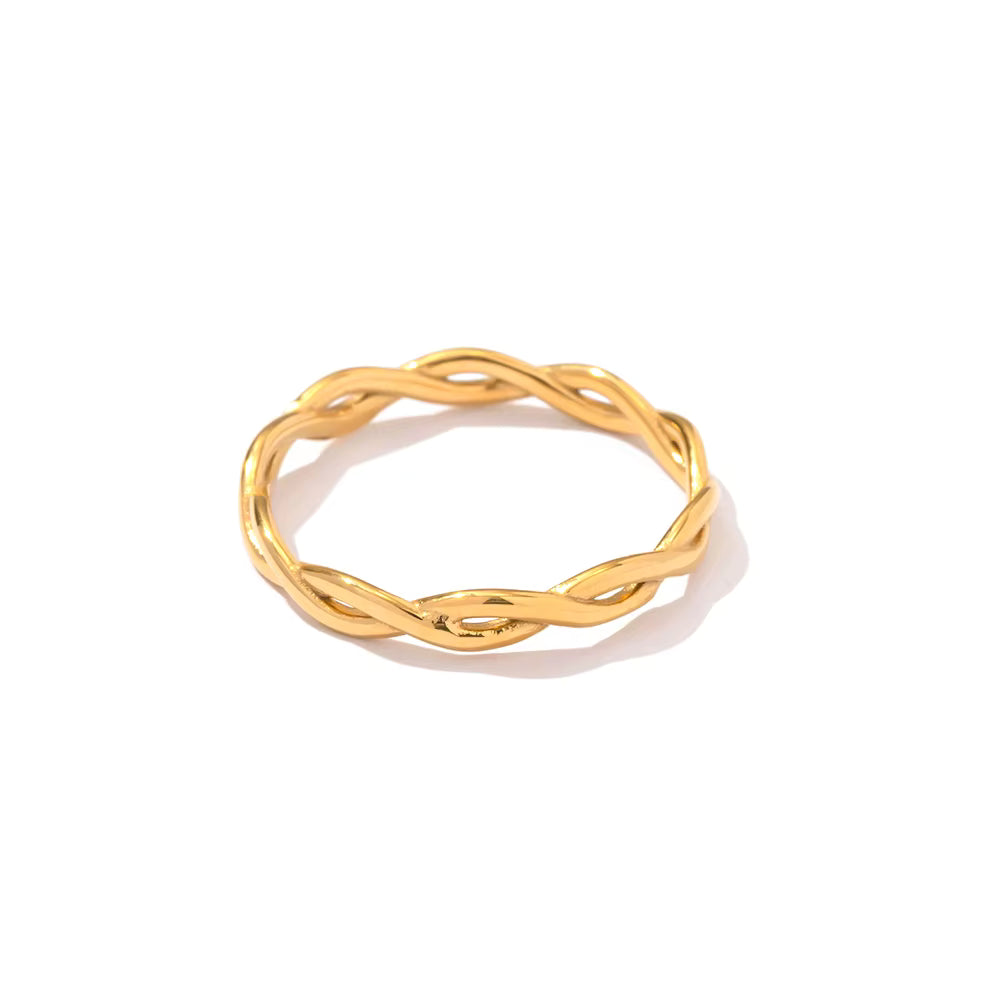 18K Gold Plated Dainty Twisted Ring