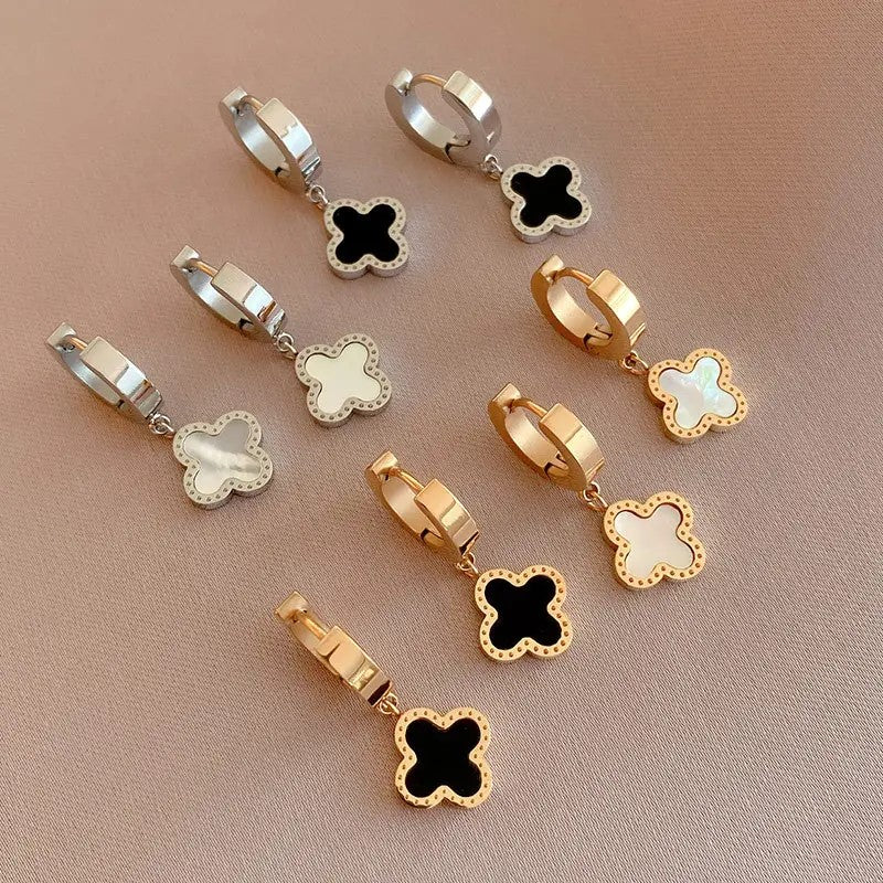 18k Gold Plated Clover Shell Charm Earring