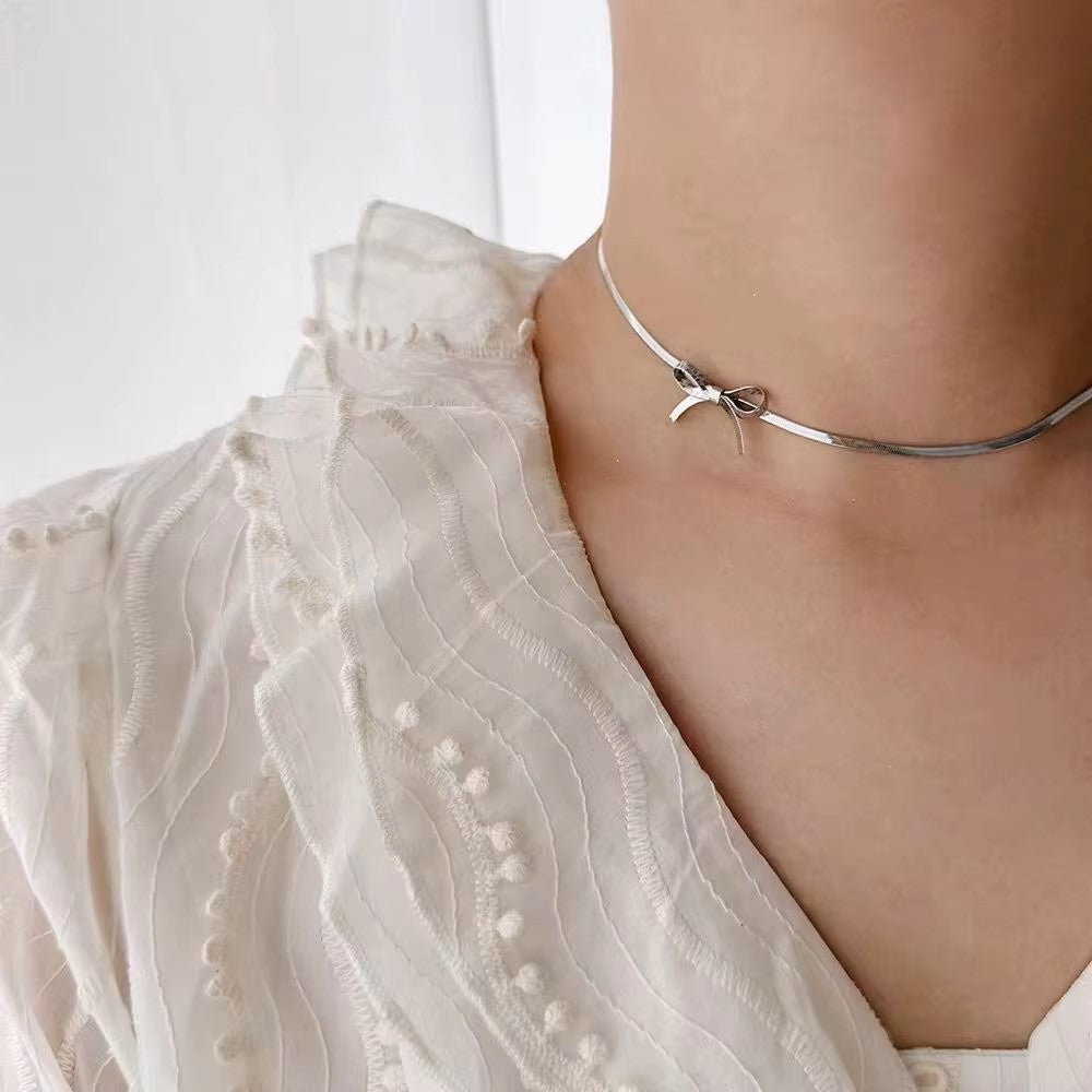 18K Gold Plated Flat Chain Bow Necklace