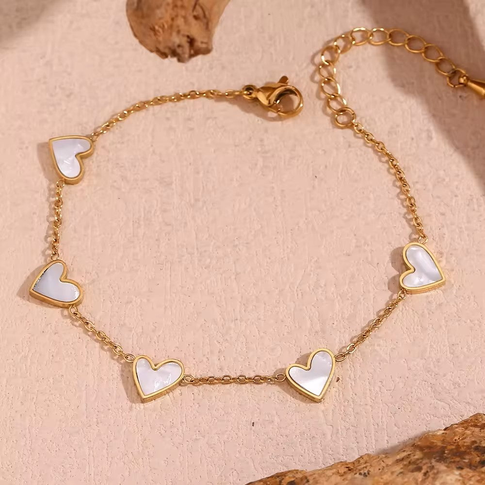 18K Gold Plated Heart Shell Bracelet