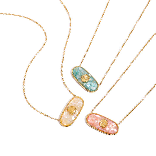 18K Gold Plated Colour Crushed Shell Oval Pendant Necklace