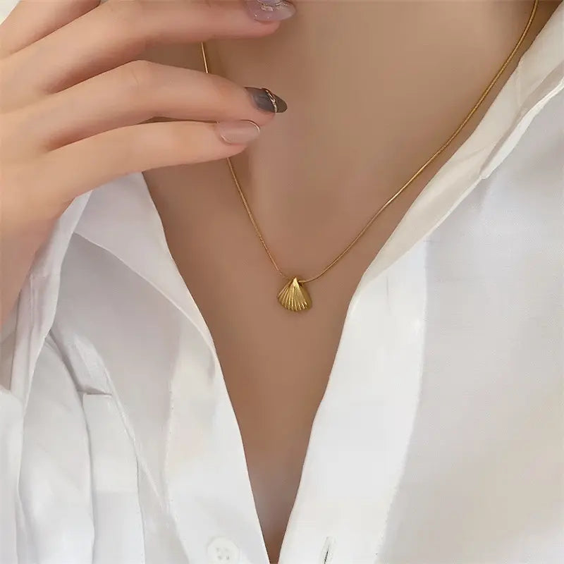 18K Gold Plated Scalloped Shell Necklace