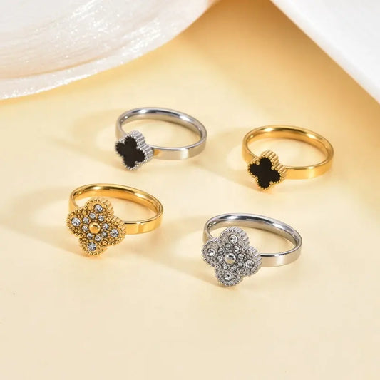 18KGP Clover Zirconia Ring