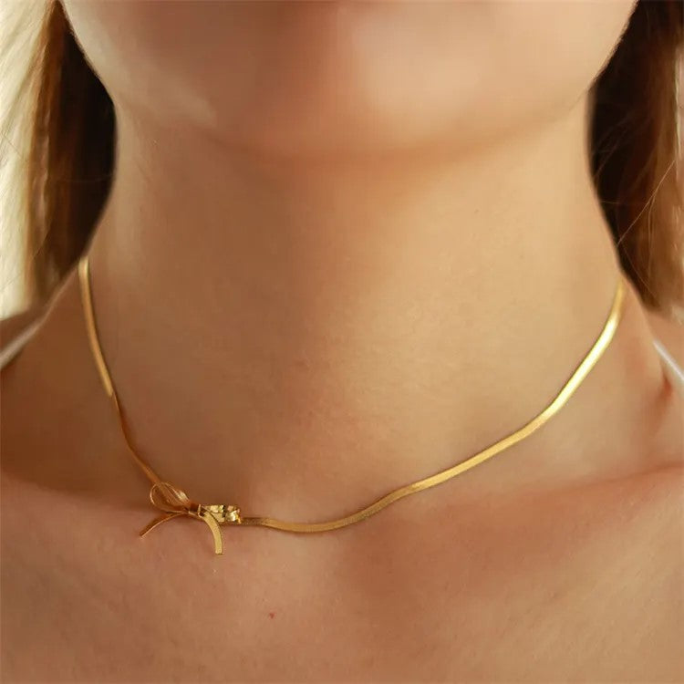 18K Gold Plated Flat Chain Bow Necklace