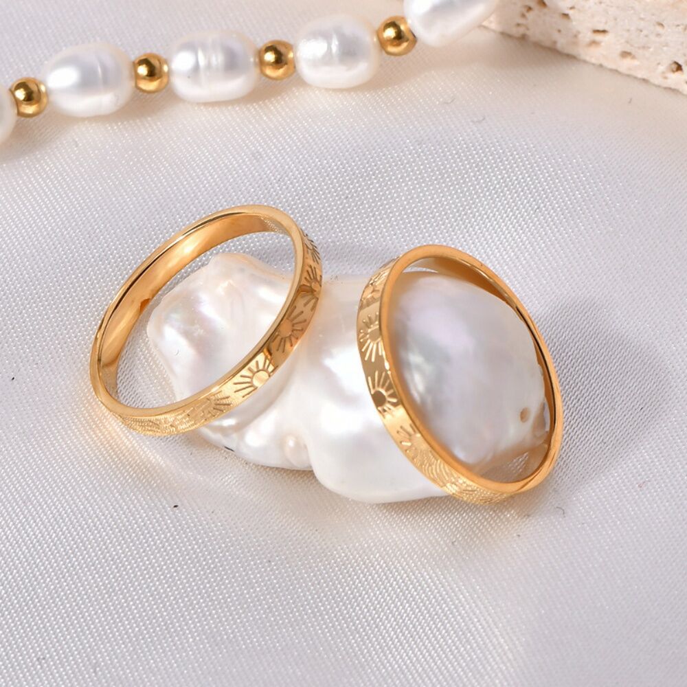 18K Gold Plated Sun Engraved Pattern Band