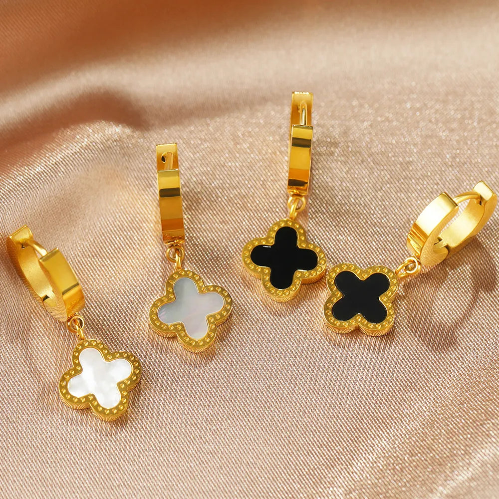 18k Gold Plated Clover Shell Charm Earring