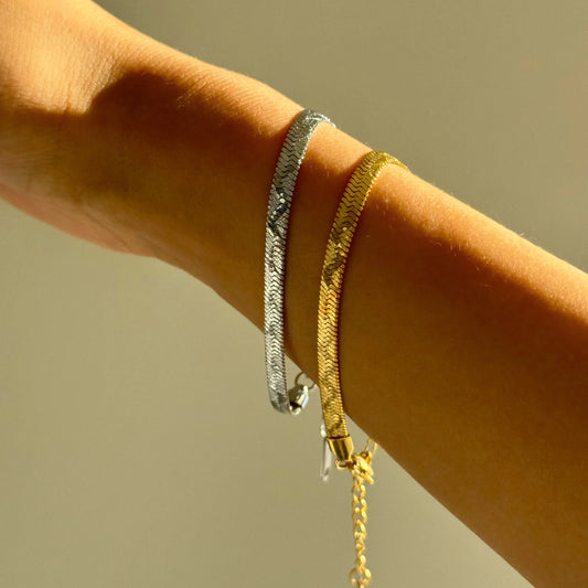 18k Gold Plated Vintage Embossed Flat Bracelet