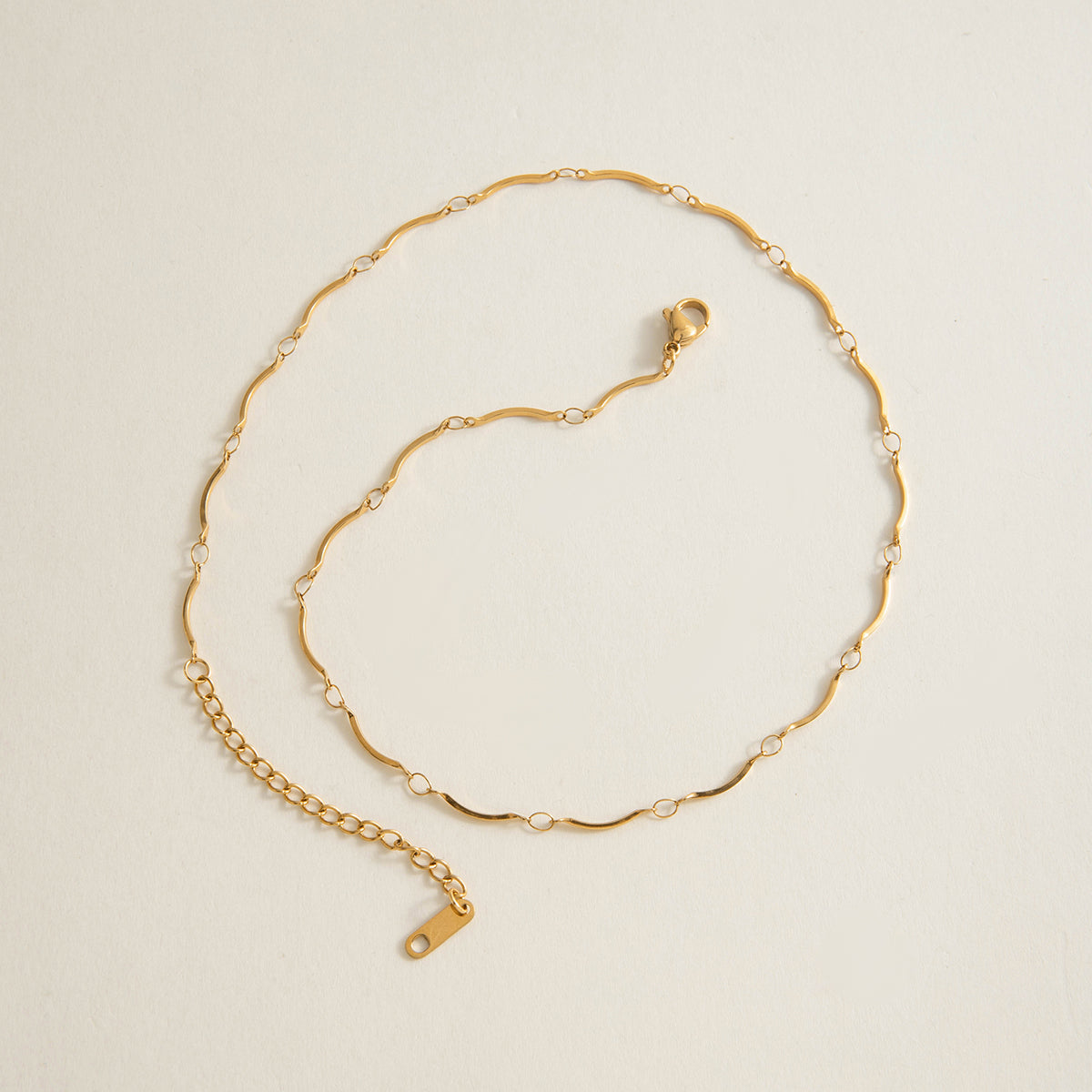 18K Gold Plated Wavy Link Necklace