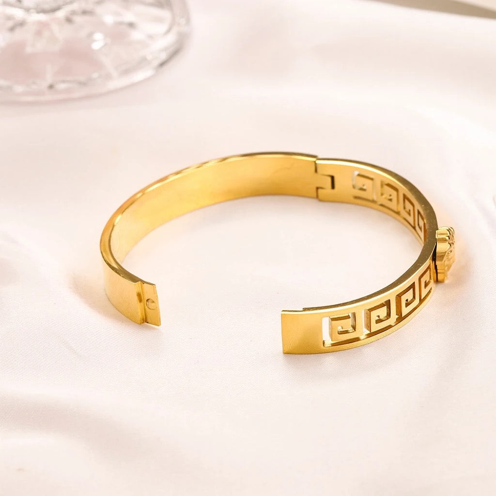 18K Gold Plated Medusa Bangle