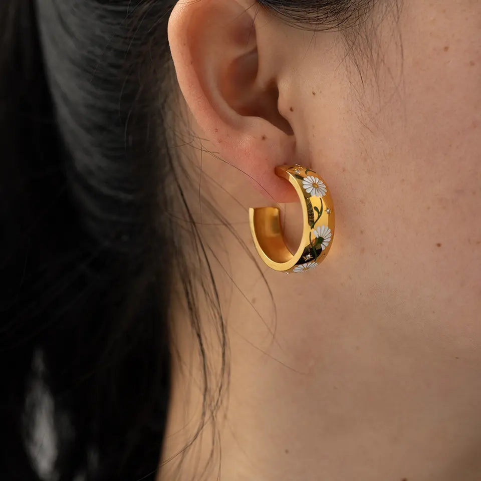 18K Gold Plated Daisy Flower Hoop Earring
