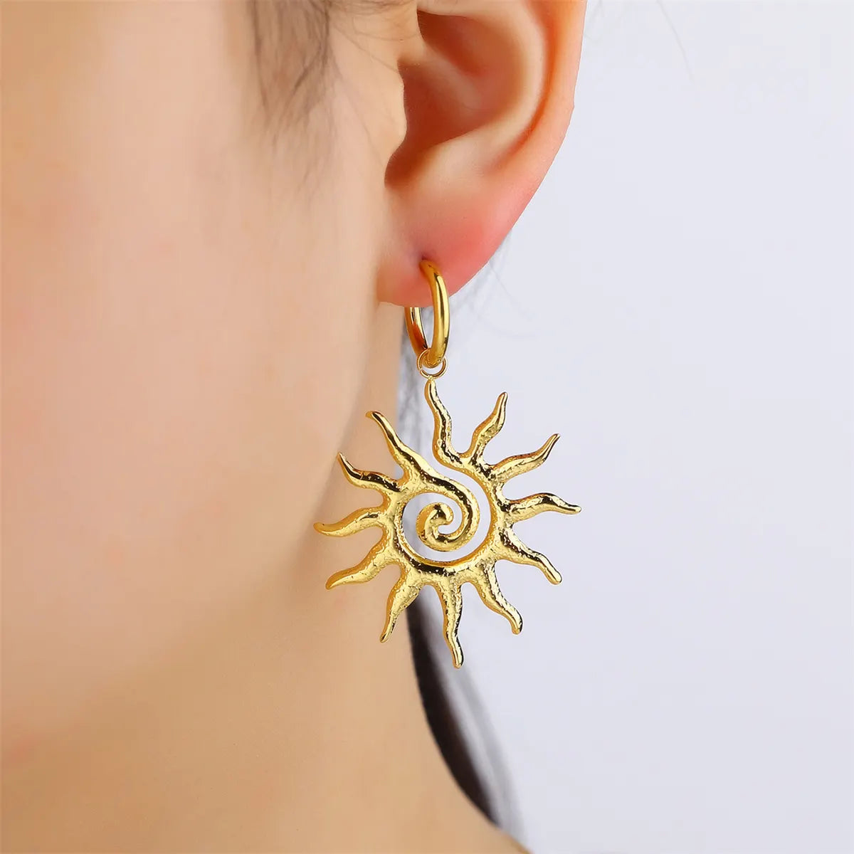 18K Hold Plated Spiral Sun Pendant Earring