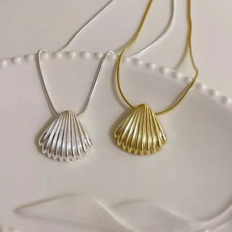 18K Gold Plated Scalloped Shell Necklace
