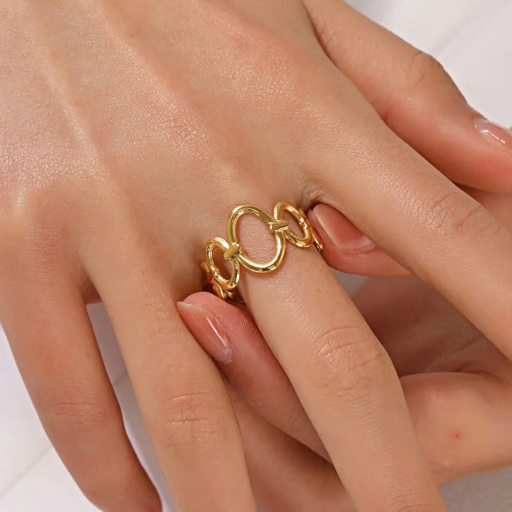 18K Gold Plated Oval Clasp Ring (Adjustable)