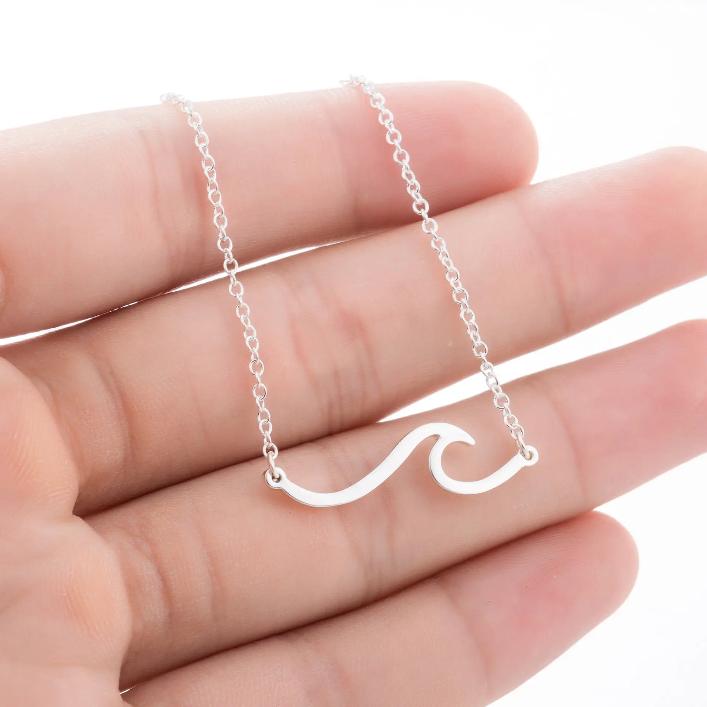 18KGP Wave Pendant Necklace