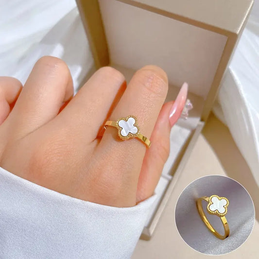 18KGP Four Leaf Clover Ring