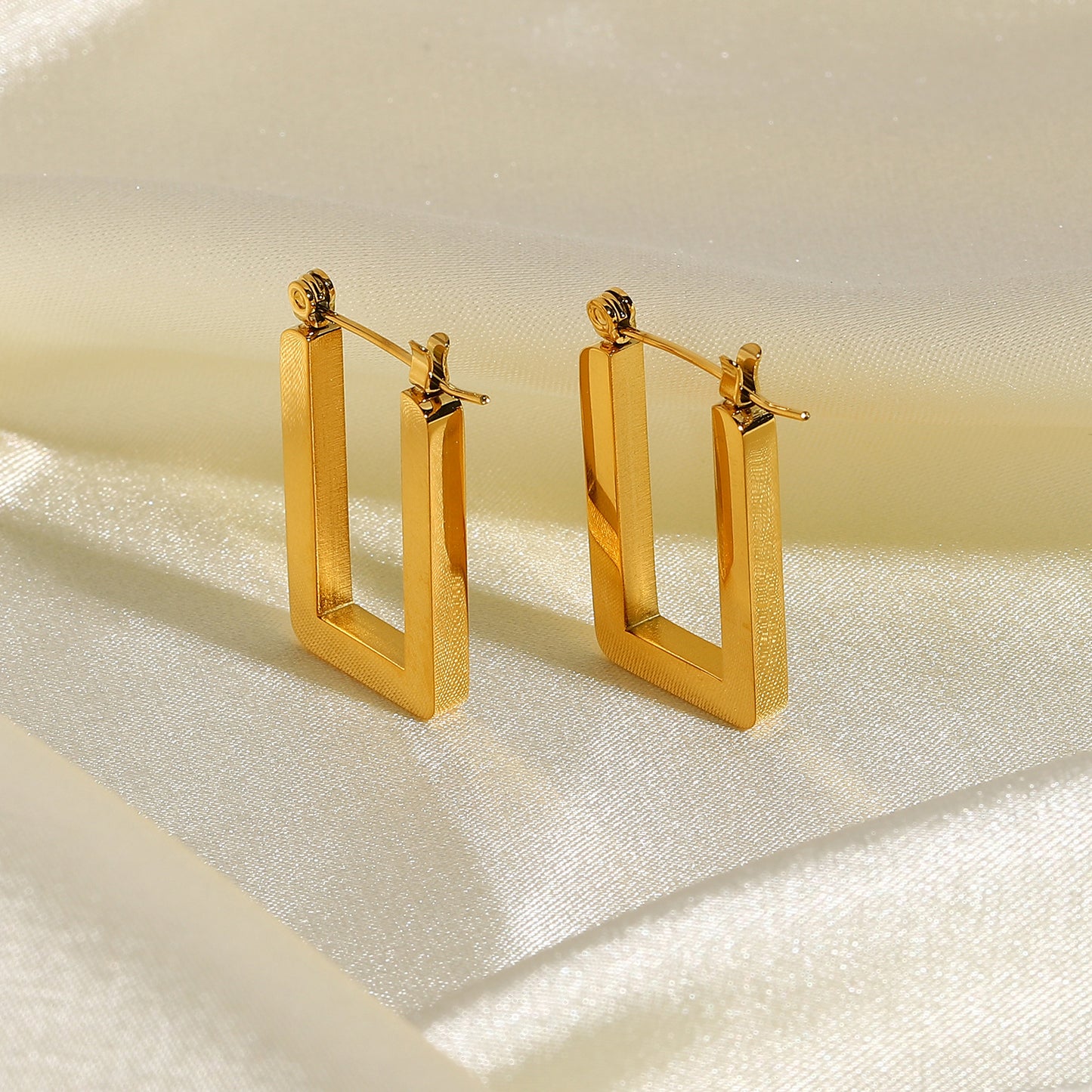 18K Gold Plated Geometric Square U Shape Hoop Earrings