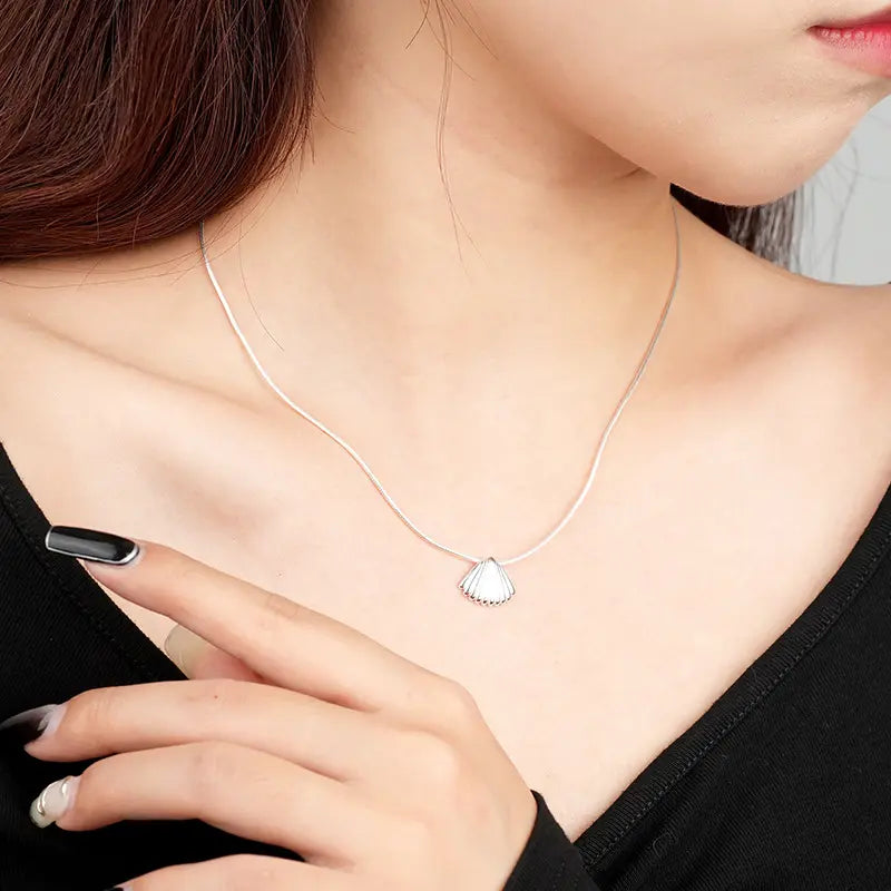 18K Gold Plated Scalloped Shell Necklace