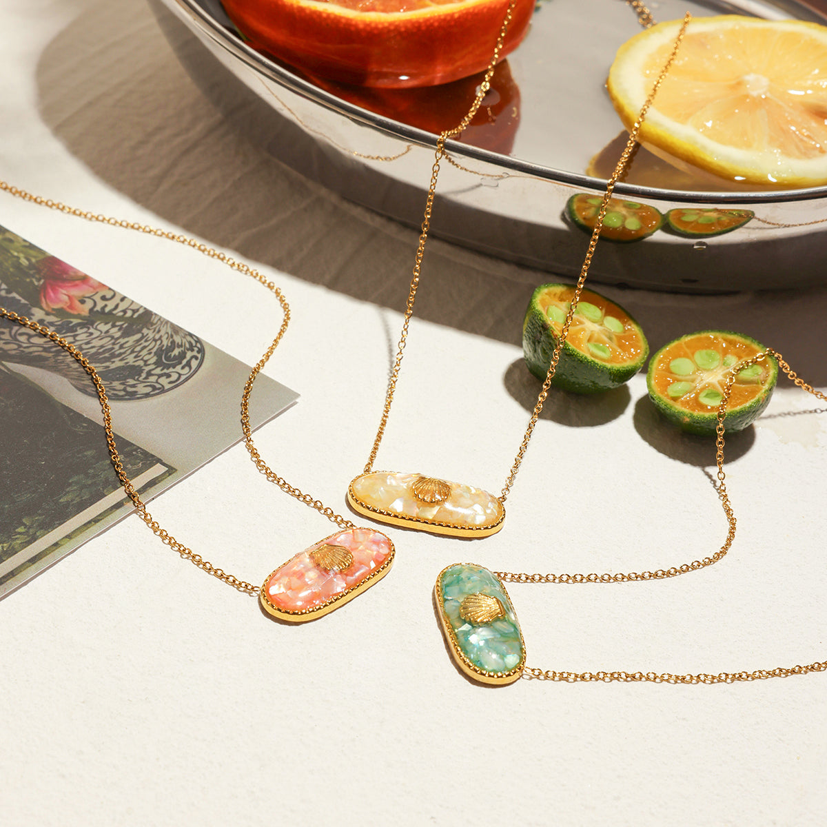 18K Gold Plated Colour Crushed Shell Oval Pendant Necklace