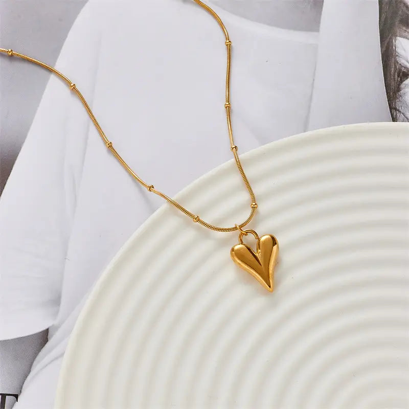 18K Gold Plated Snake Chain Heart Necklace