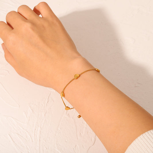 18K Gold Plated Fine Heart Charm Bracelet